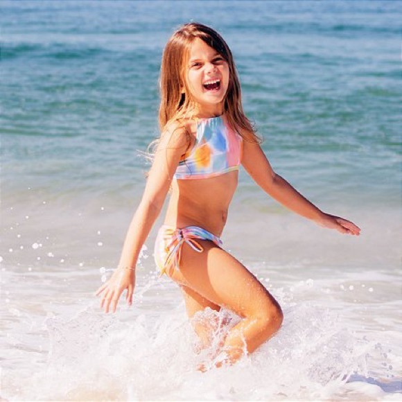 Lului Children's Kailua Print Bikini - Picture 5 of 10